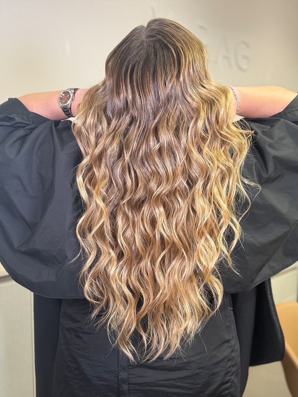 Técnica de coloración avanzada en peluquería Murcia